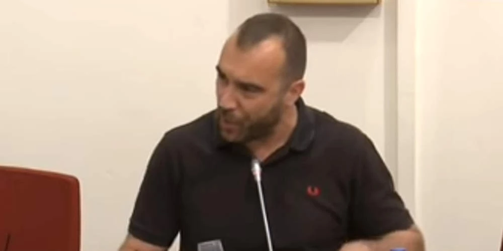 Xαμός στο προφίλ του Παναγιώτη Ηλιόπουλου της Χ.Α – Tι έγραψε για τον Μπαρμπαρούση